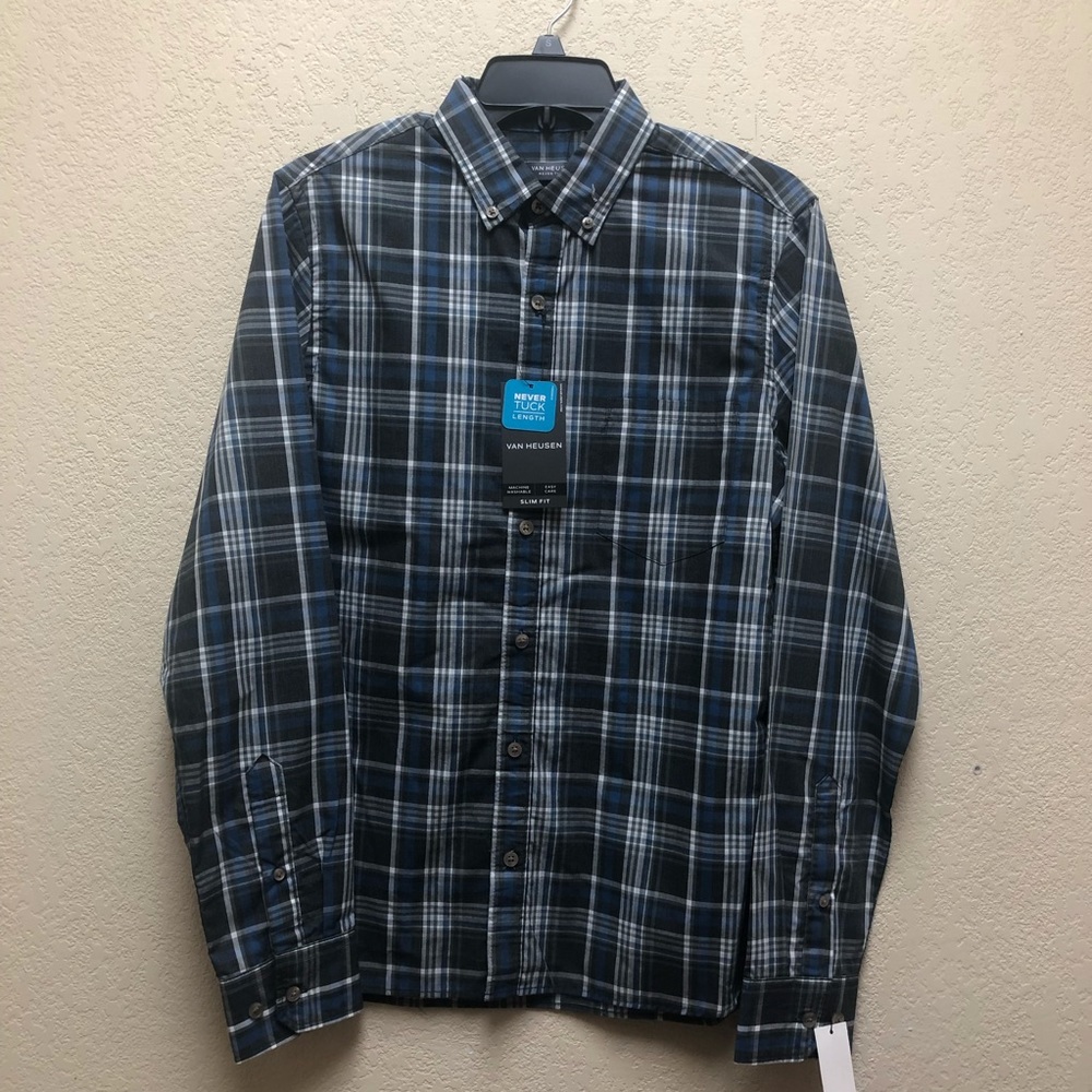 Van Heusen Never Tuck Dress Shirt